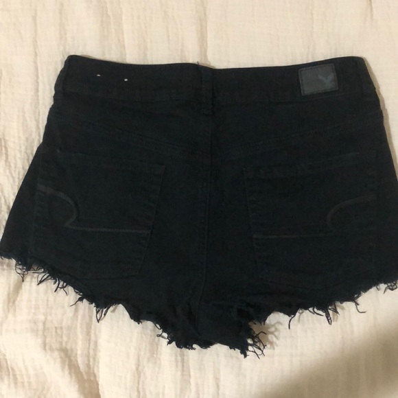 Black high waisted AE Jean Shorts - Picture 2 of 3